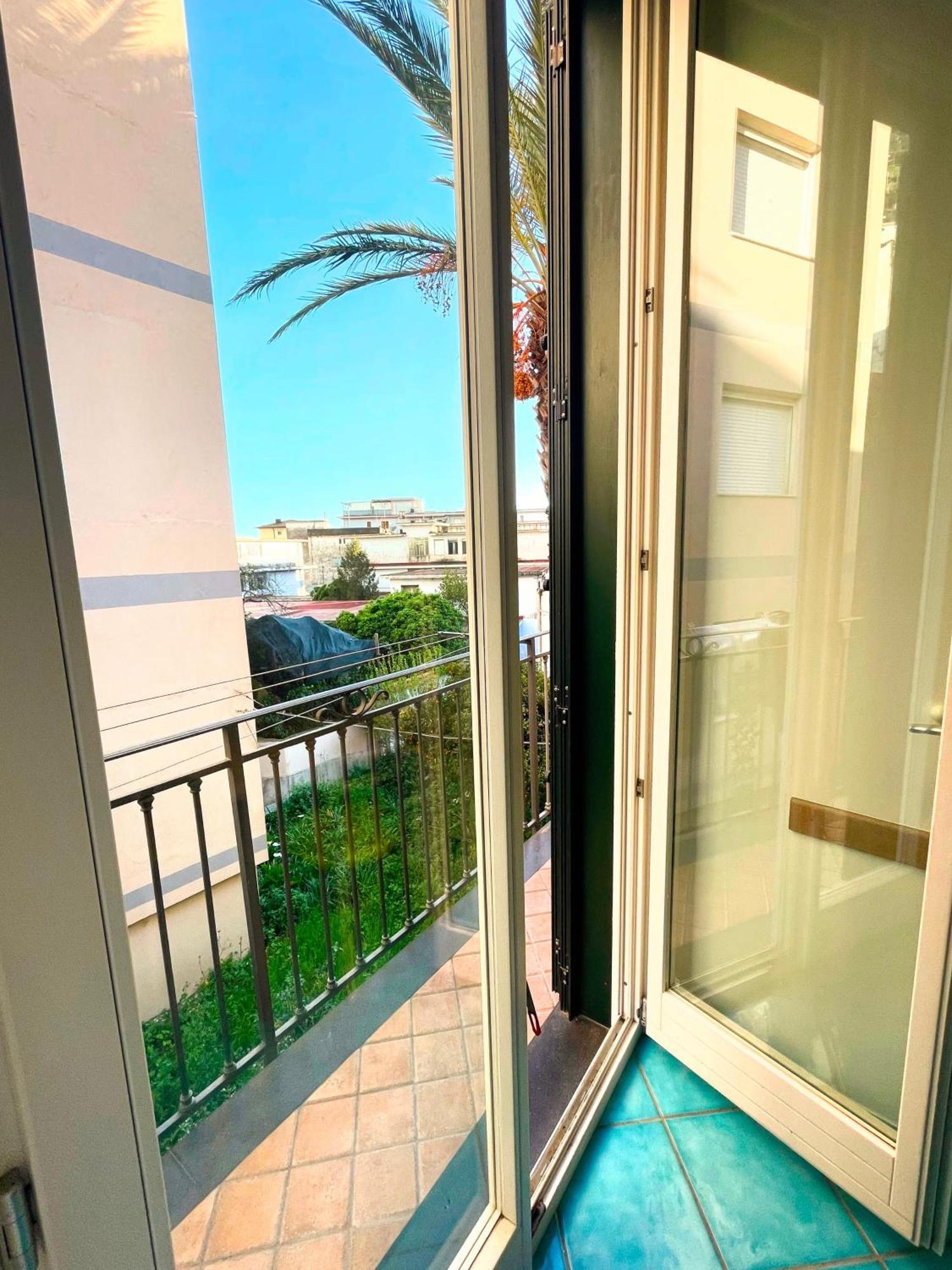 Putechella'S Apartments Maiori Εξωτερικό φωτογραφία